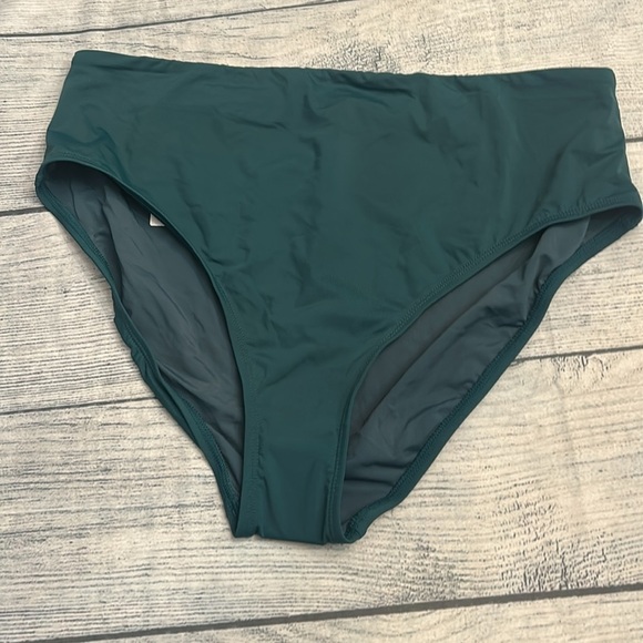 NWT Jantzen 23171H Solids Comfort Core Swim Bottom (Dashing Green) size 14 - Picture 3 of 4